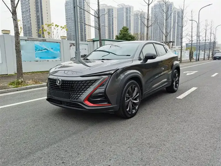 Changan UNI-T 1.5 T Distinguished