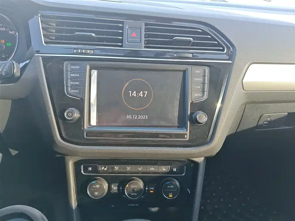 Tiguan L 330 TSI Auto 2 WD Luxury