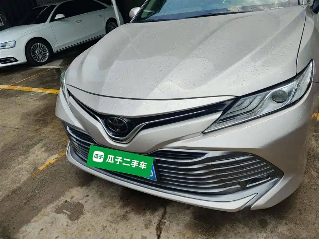 Camry 2.5 G Luxury CN-VI