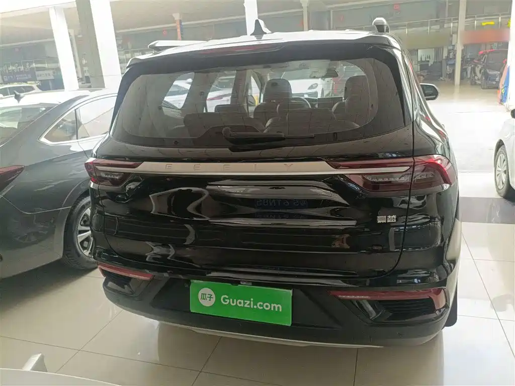 Haoyue 1.8 TD DCT Luxury 7-seat