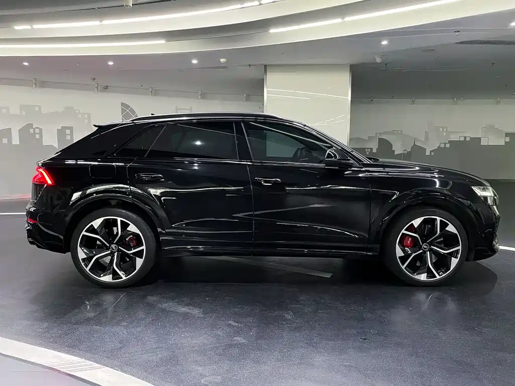 Audi RS Q8 RS Q8 4.0 T