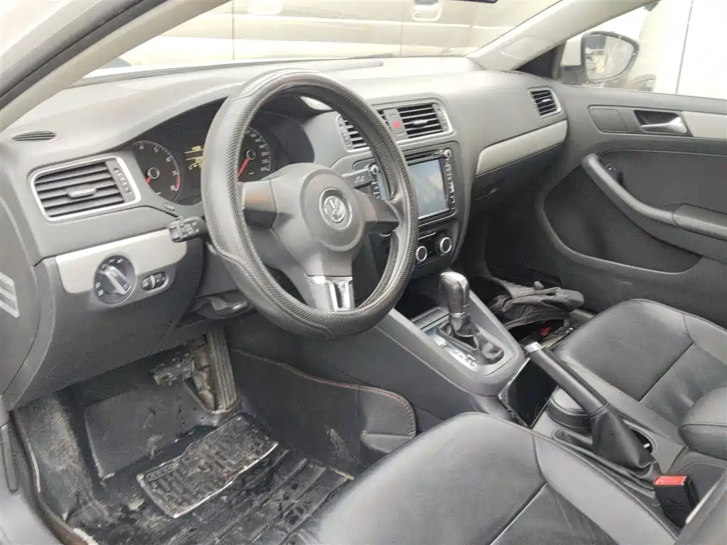 Sagitar 速腾 2014款 改款 1.6 L 自动领先型
