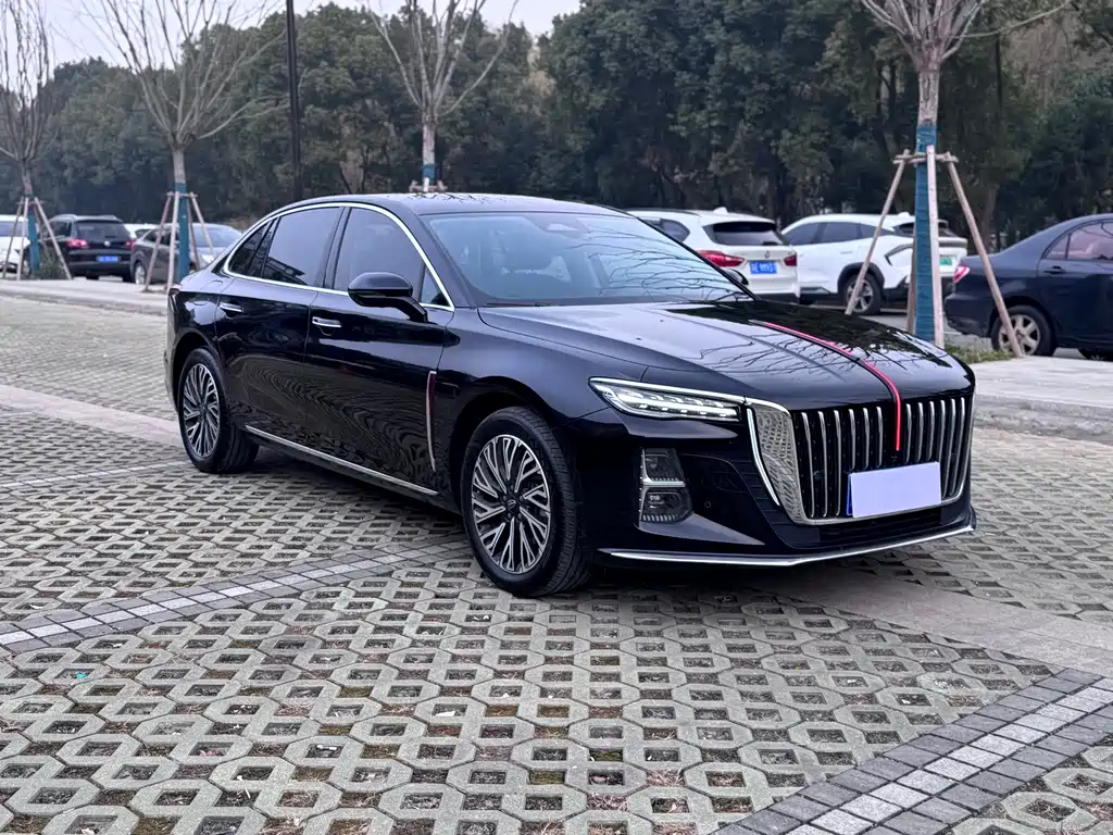 Hongqi H5 2.0 T Auto Connected Flagship