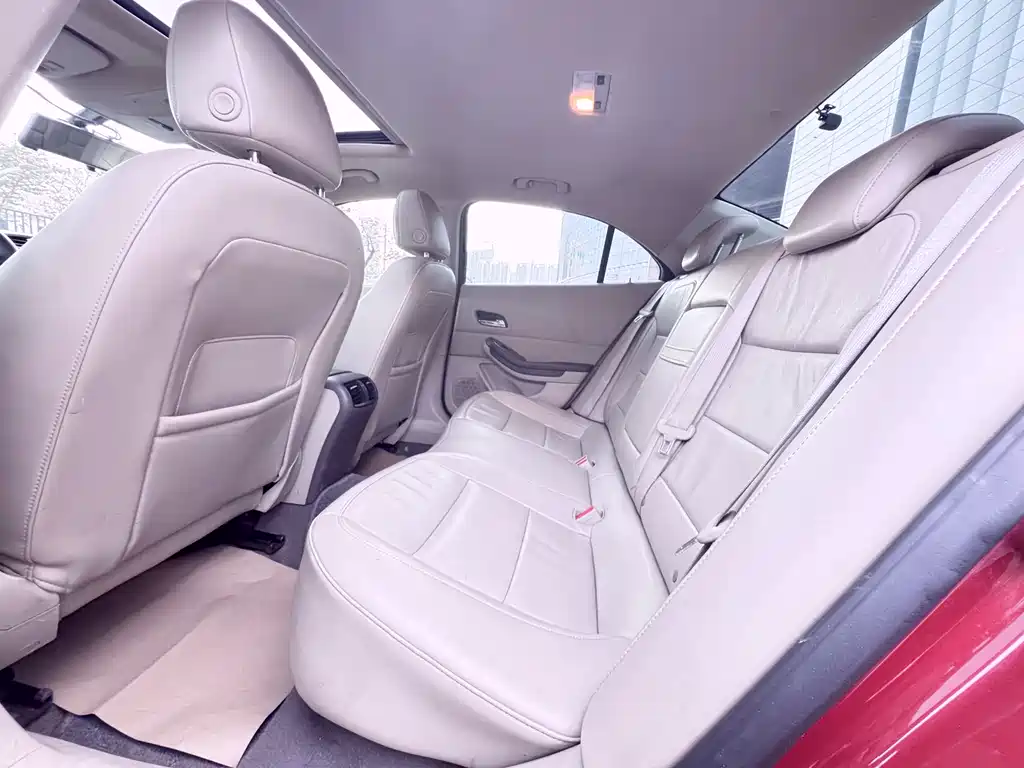 Malibu 2.4 L Auto Luxury