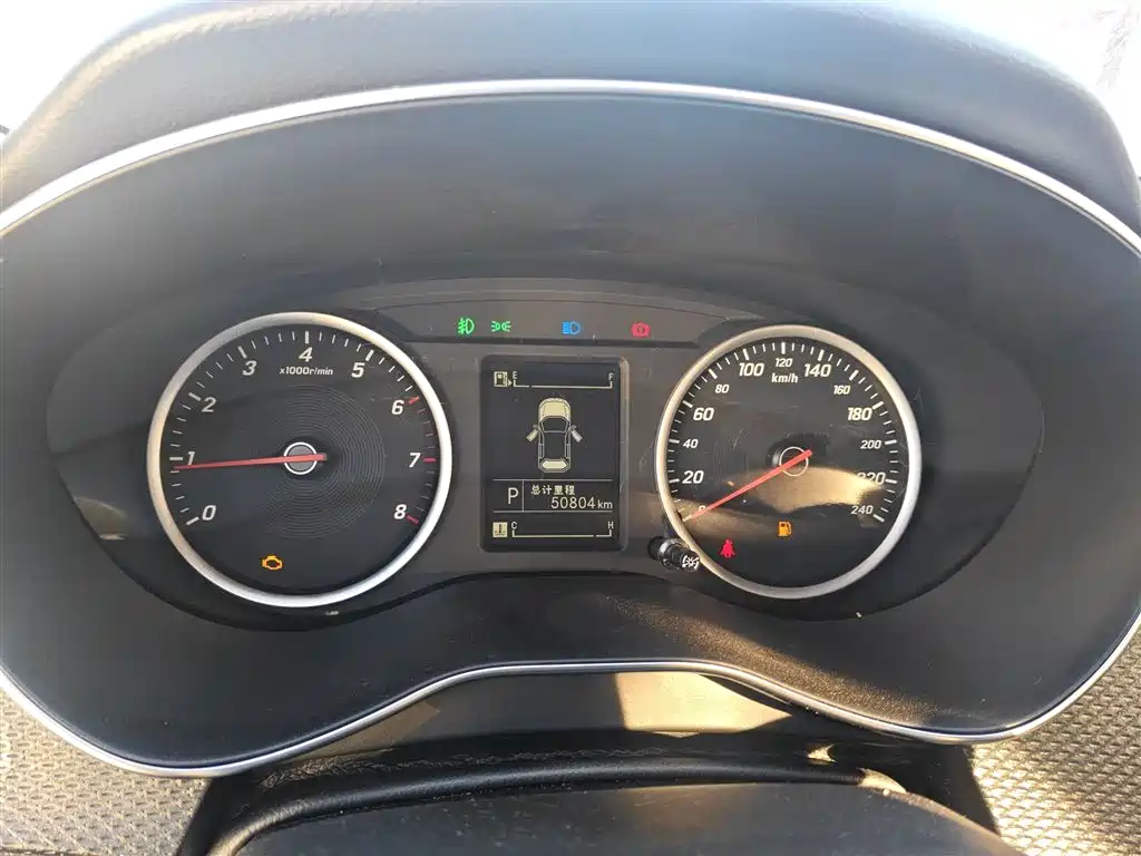 Baojun 730 1.5 T CVT Fashion 7-seat CN-VI