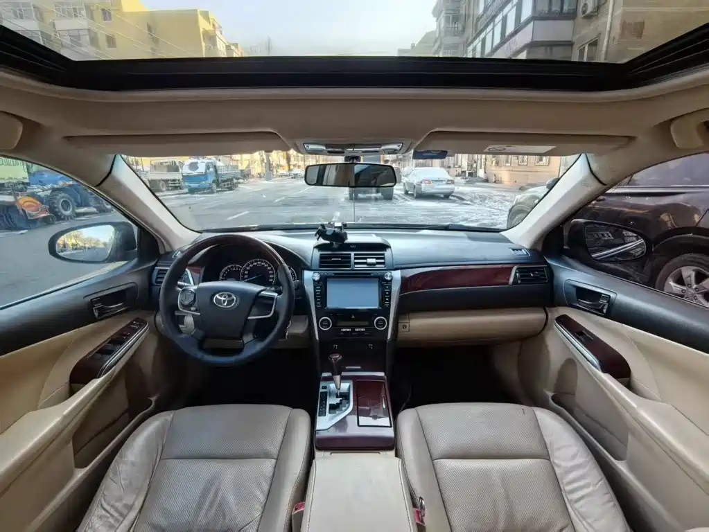 Camry 2.5 G Comfort