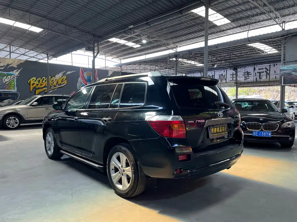 Highlander 3.5 L 4 WD 7-seat Luxury
