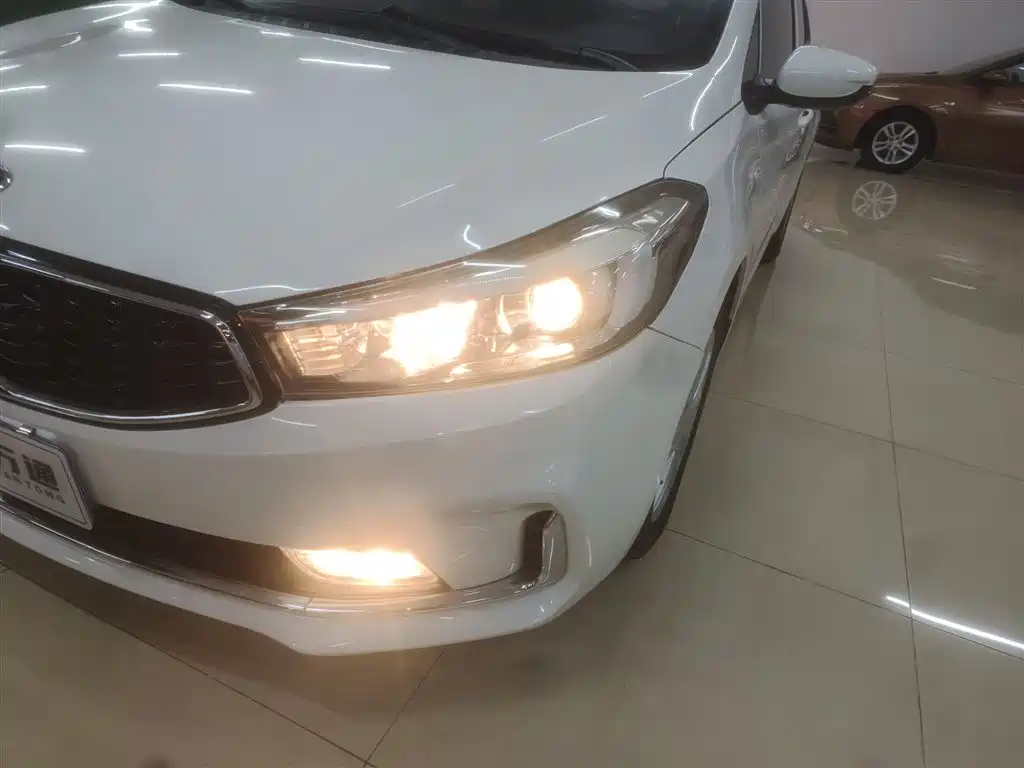 Kia K3 1.6 L Auto GL