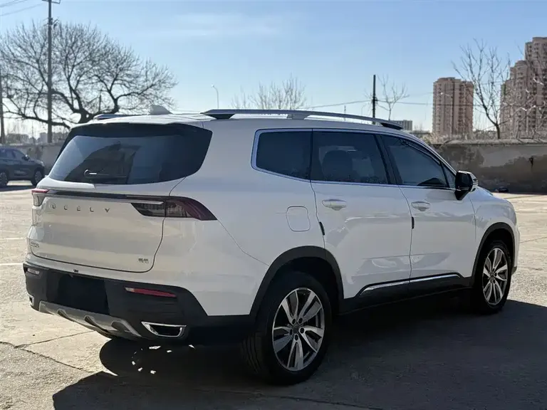 Geely Haoyue 豪越 2022款 1.8 TD DCT旗舰型 5座