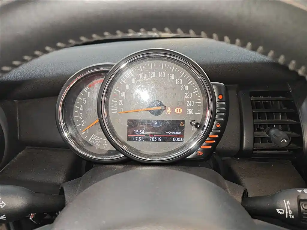 MINI 1.2 T ONE+