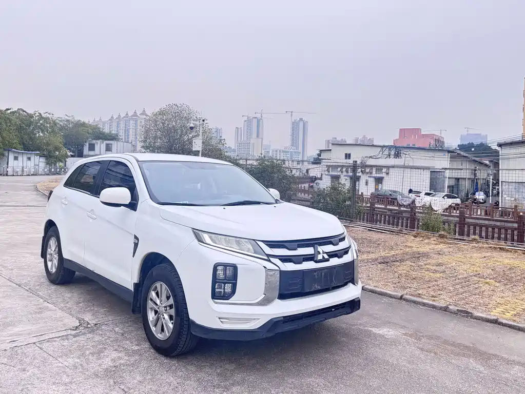 ASX 劲炫ASX 2020款 1.6 L 手动锋尚版