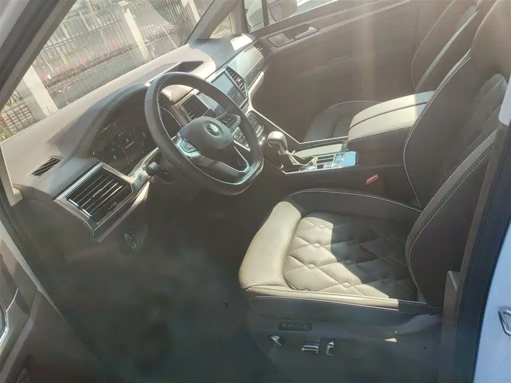 Viloran 380 TSI Distinguished
