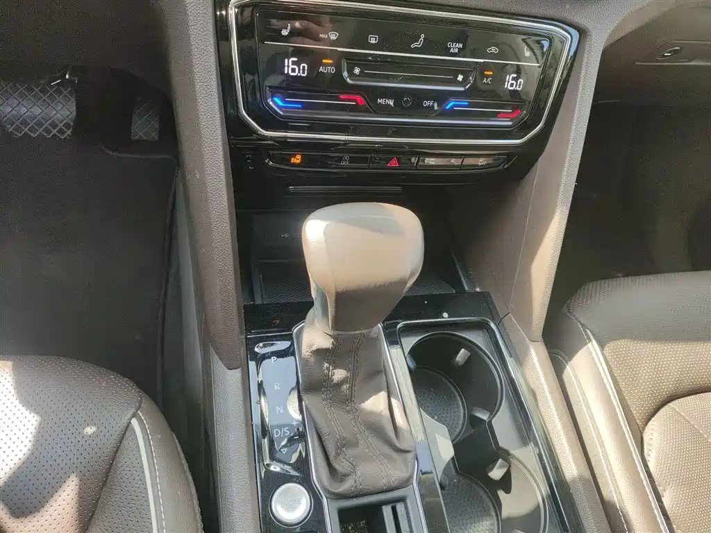 Viloran 380 TSI Distinguished