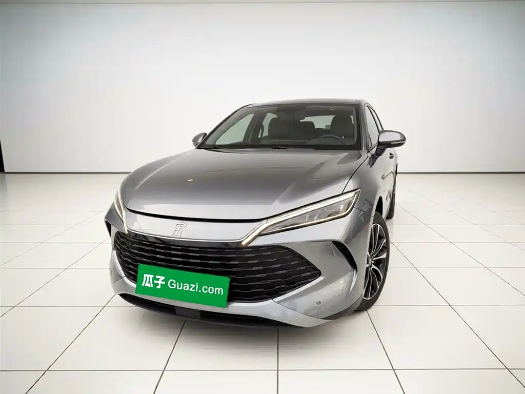 Song L DM-i Smart Drive 112 km Transcend