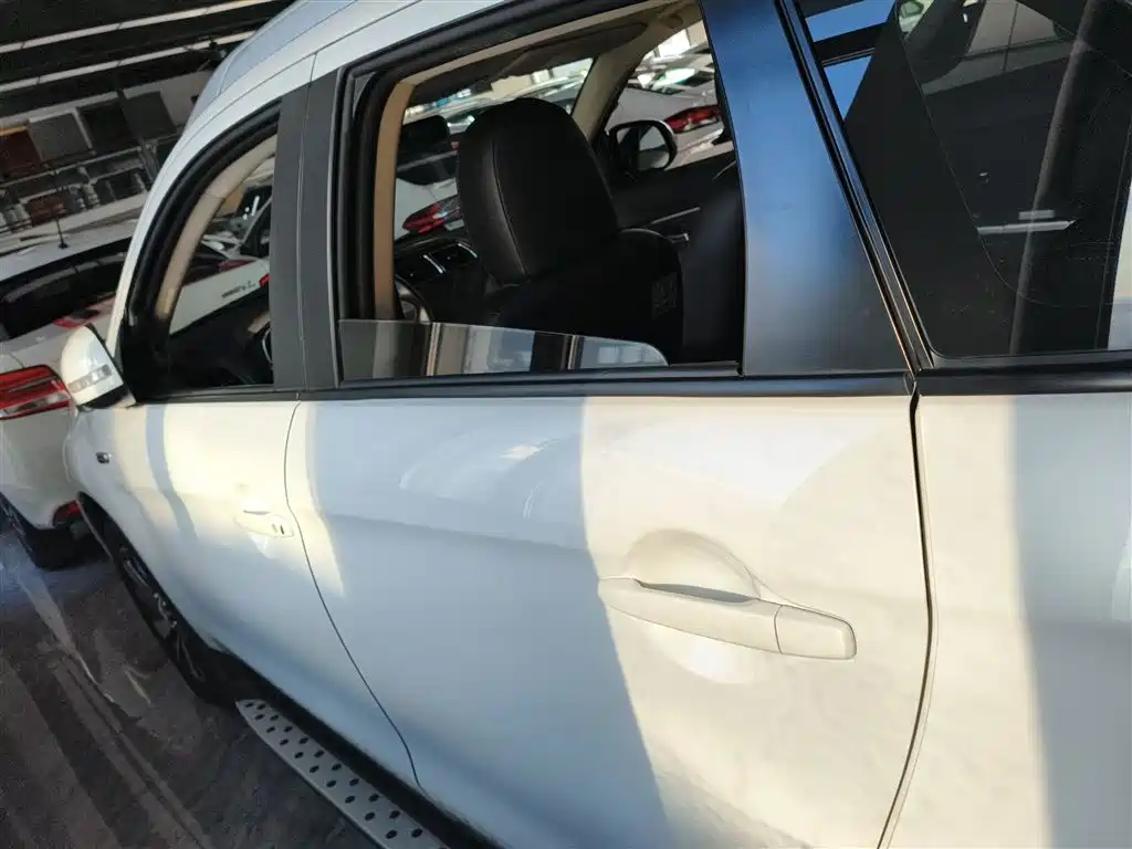 ASX 2.0 L CVT 2 WD Premium
