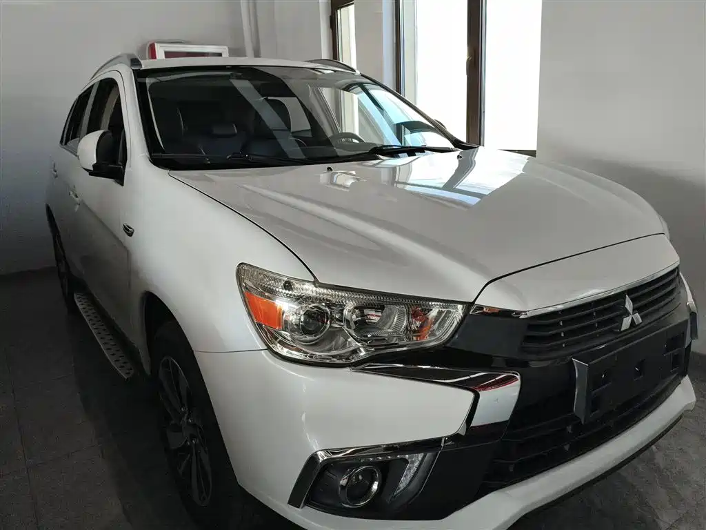 ASX 2.0 L CVT 2 WD Premium