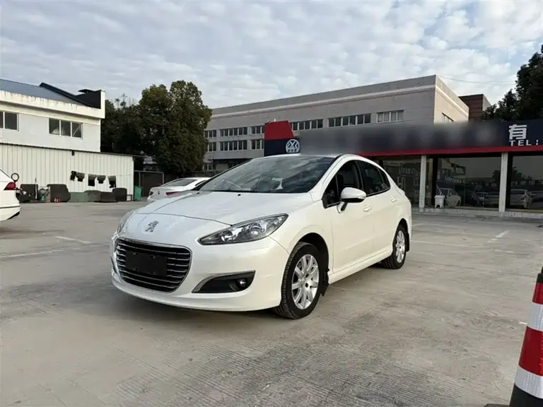 Peugeot 308 Pleasure Classic 1.6 L Manual Superior Style