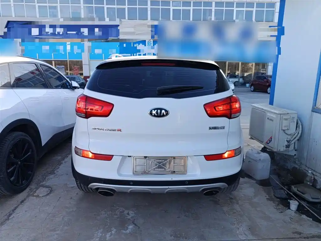 Sportage 2.0 L Auto 2 WD DLX
