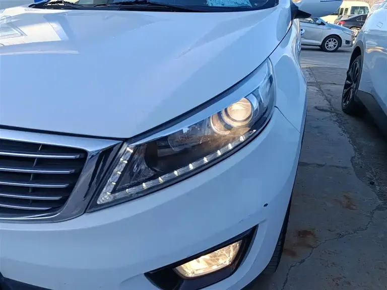 Kia Sportage 2.0 L Auto 2 WD DLX