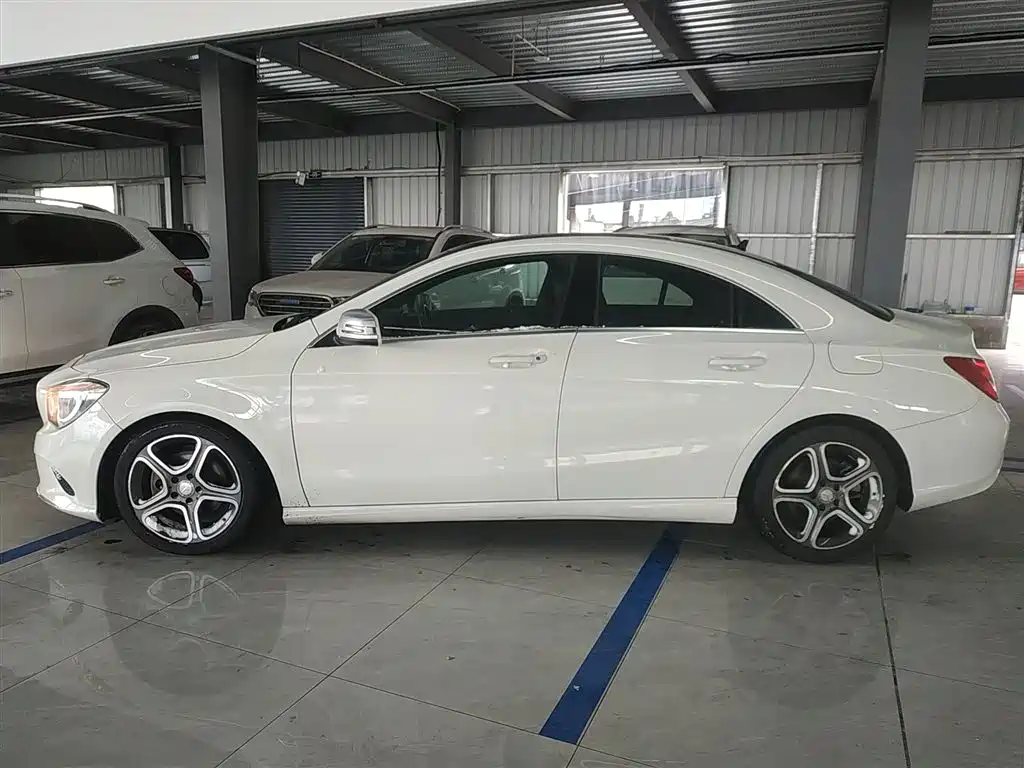 Mercedes-Benz CLA (Import) 奔驰CLA进口 2017款 改款 CLA 180