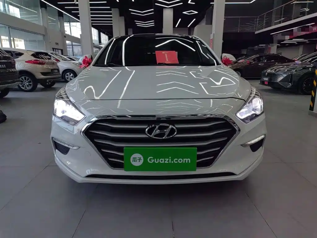 Mistra 1.8 L Auto Intelligent GLS CN-V