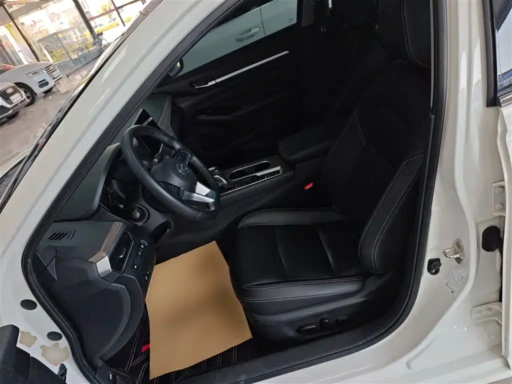 Teana 2.0 L XL Comfort