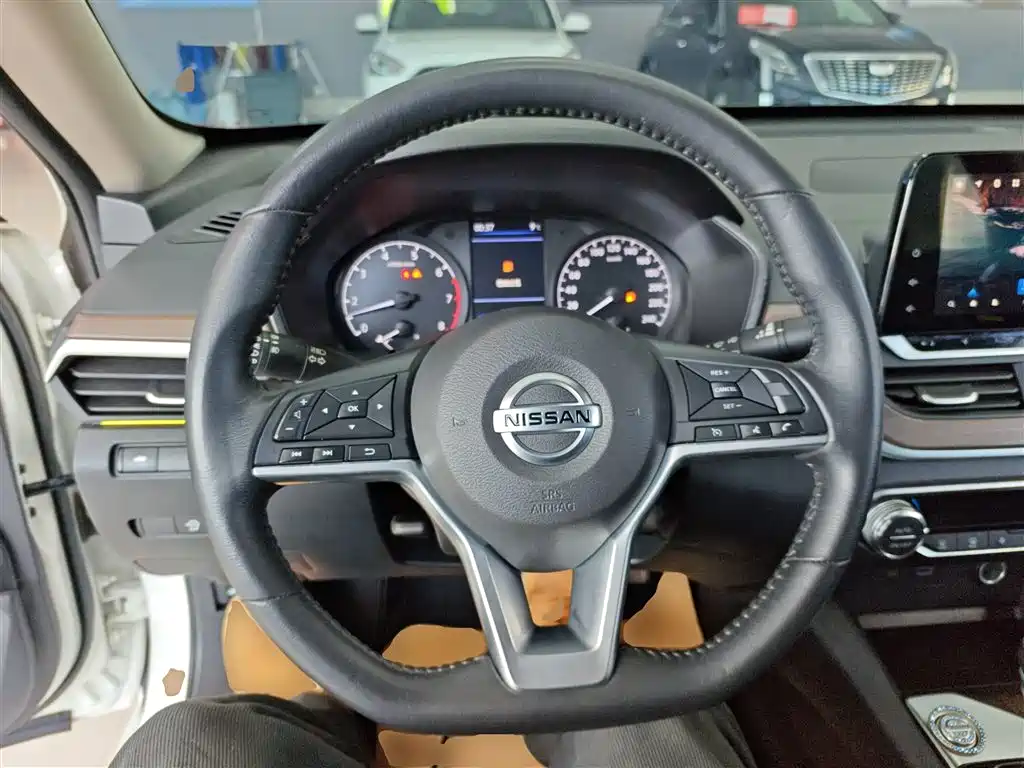 Teana 2.0 L XL Comfort