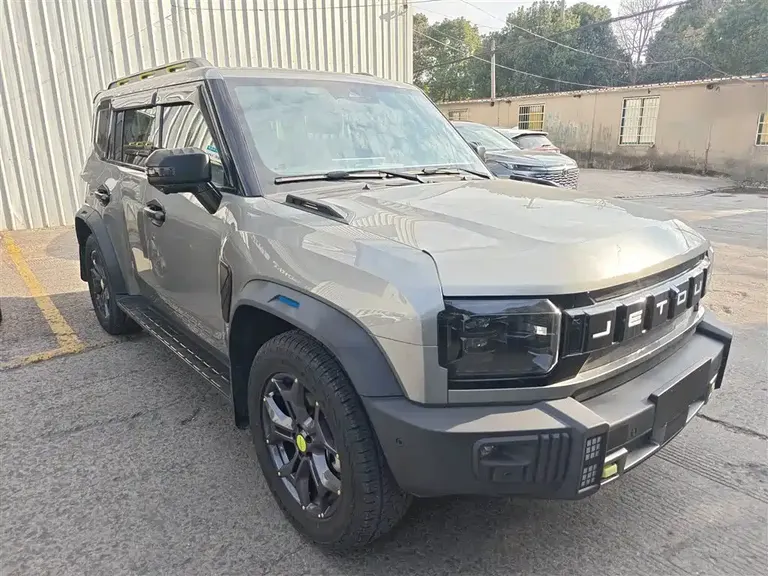 Jetour Traveller 2.0 T 4 WD Cross PRO+