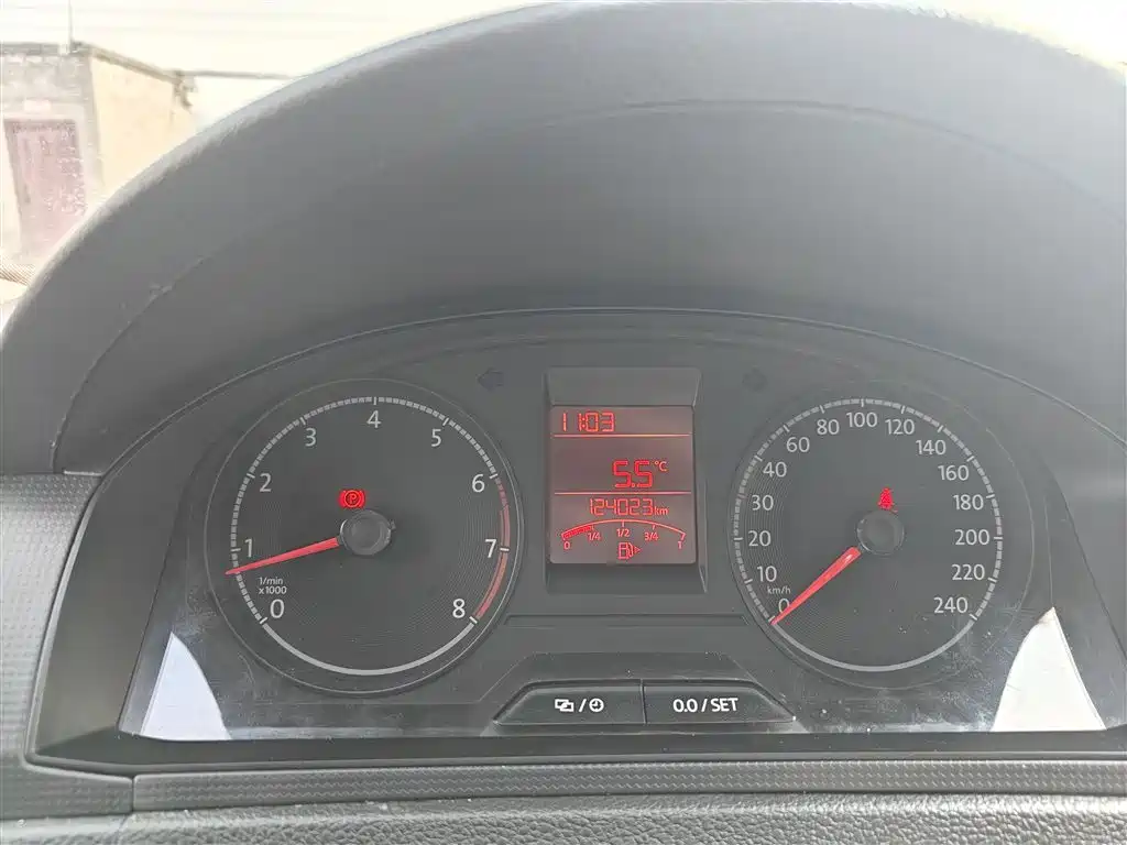 Santana 1.4 L Manual Style