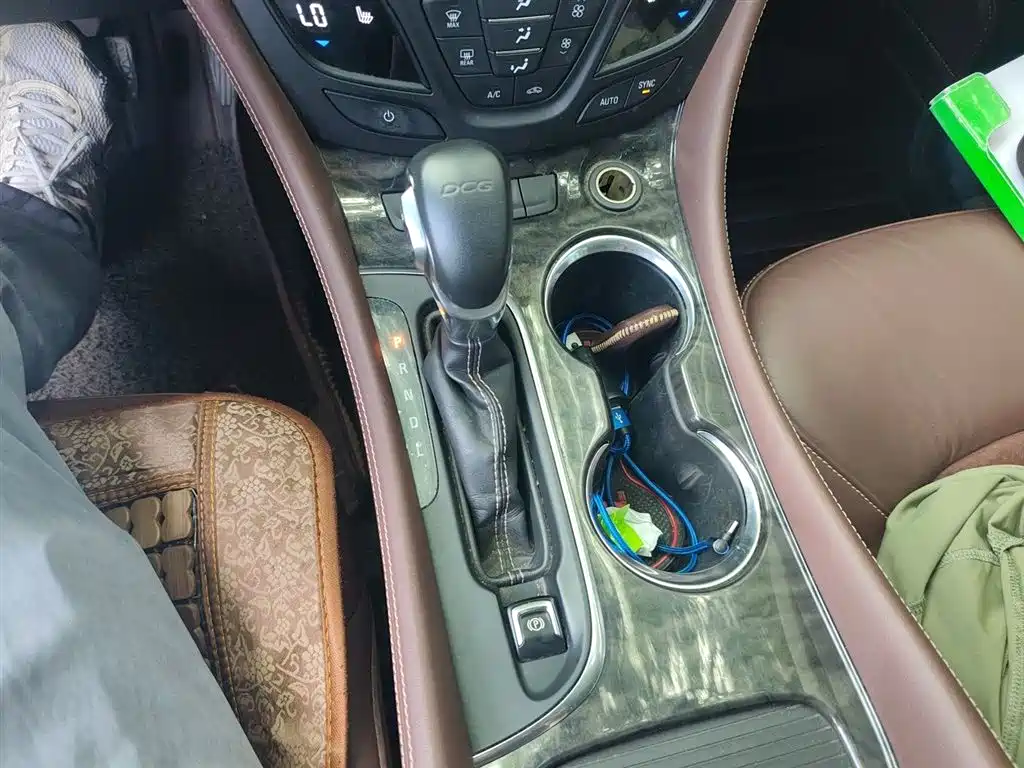 Envision Plus 20 T 2 WD Elite