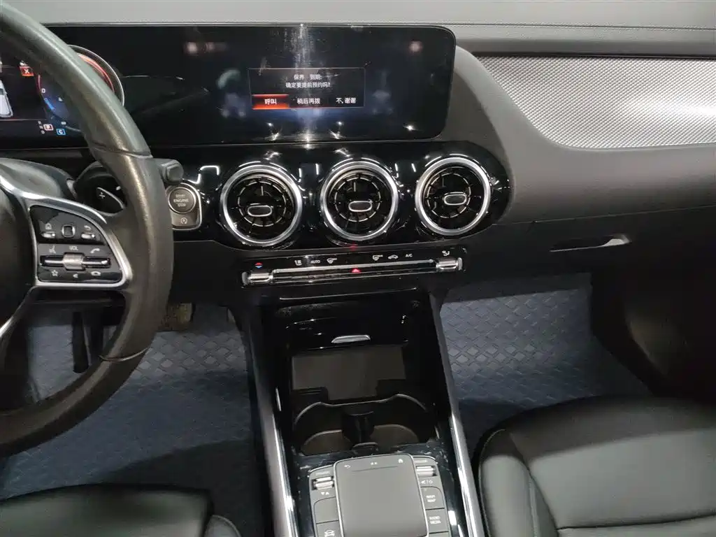 Mercedes-Benz GLA GLA 200