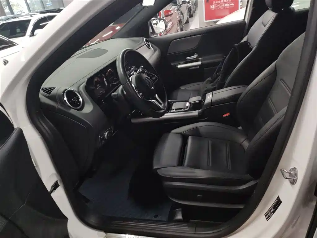 Mercedes-Benz GLA GLA 200