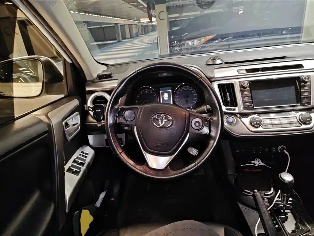 RAV4 2.0 L CVT 2 WD Smart Style CN-V