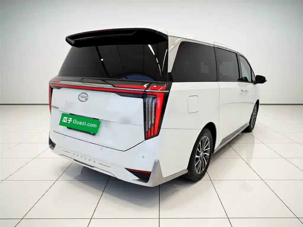 GAC Trumpchi M8 Grandmaster Series 400 T Flagship