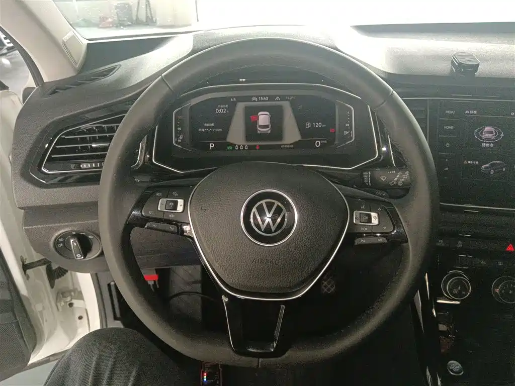 T-ROC 280 TSI DSG 2 WD Comfort Enjoyment Connected