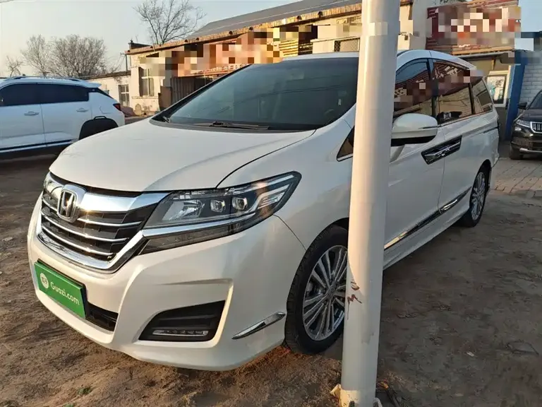Honda Elysion 2.4 L Comfort