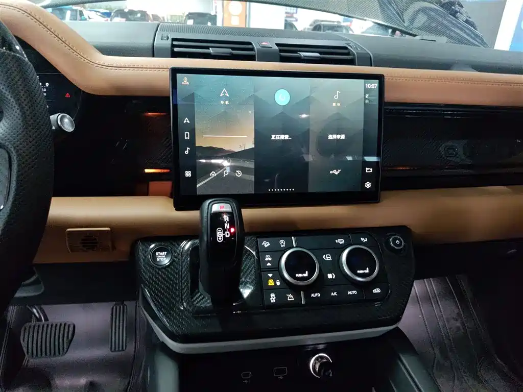 Land Rover Defender Facelift 110 3.0 T P400 X-DYNAMIC HSE