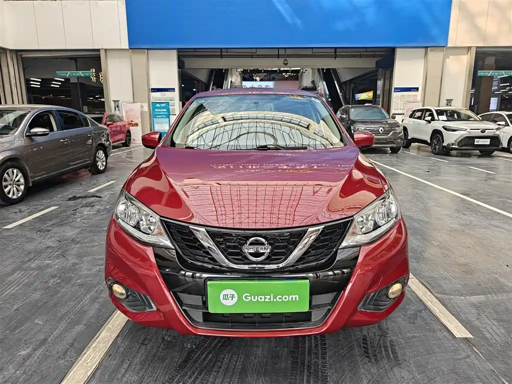 Tiida 1.6 L CVT Cool Motion