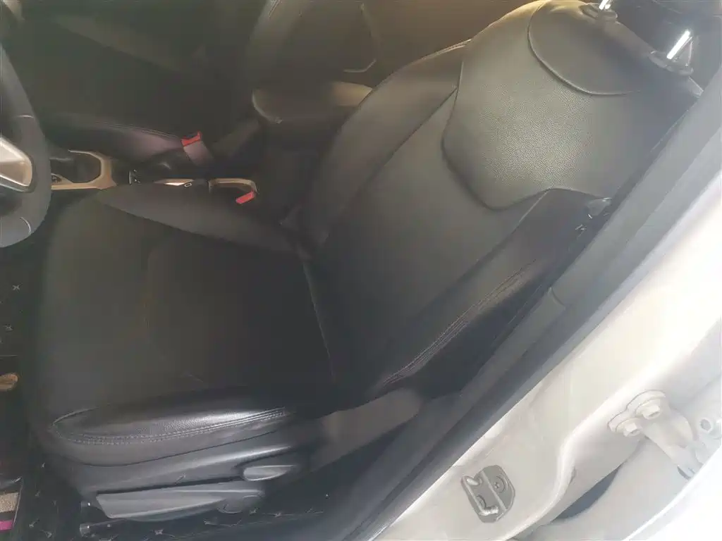Renegade 180 T Auto Dynamic +