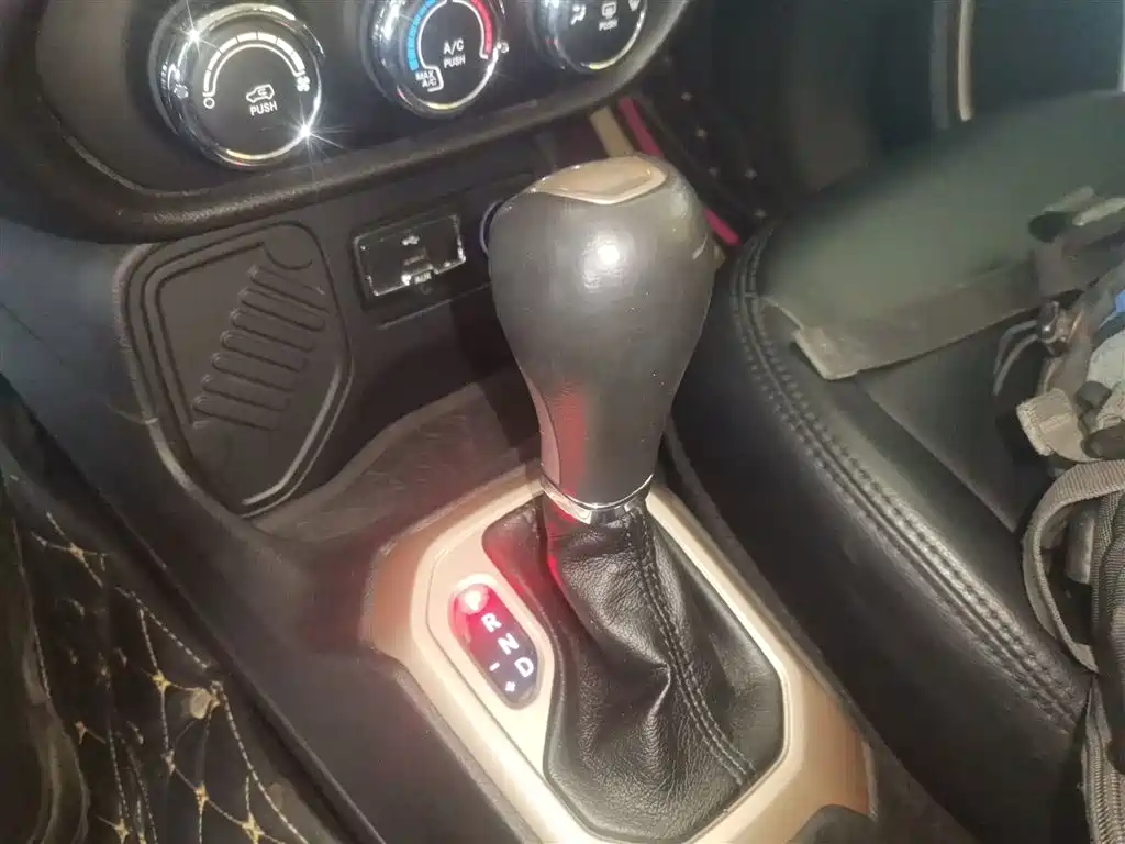 Renegade 180 T Auto Dynamic +