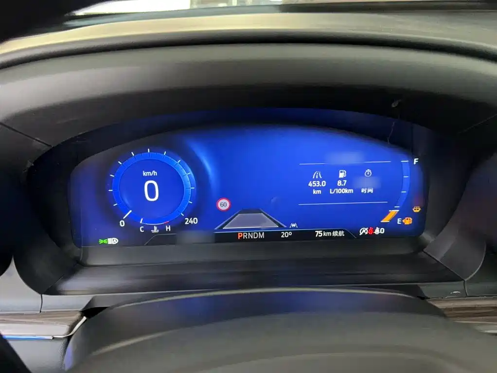 Explorer EcoBoost 285 4 WD Titanium 6-seat
