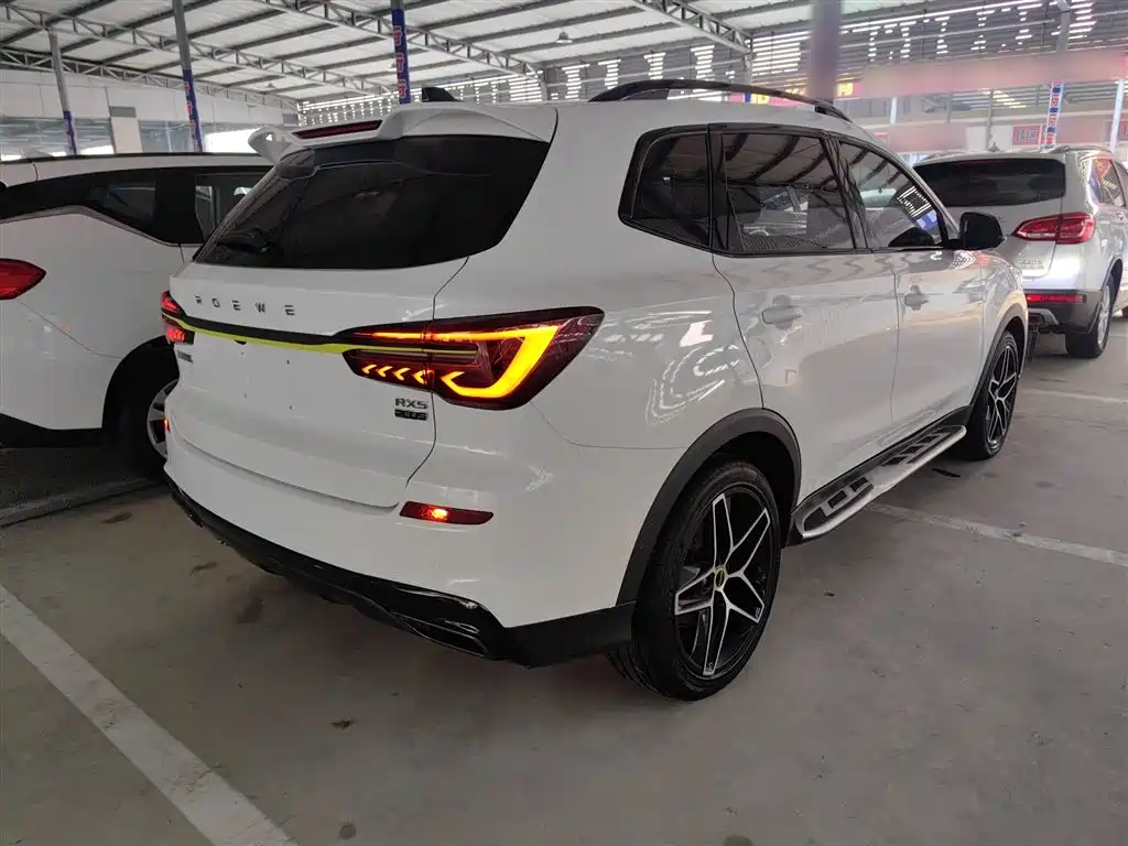 Roewe RX5 PLUS 330 TGI Auto China Style Smart Premium