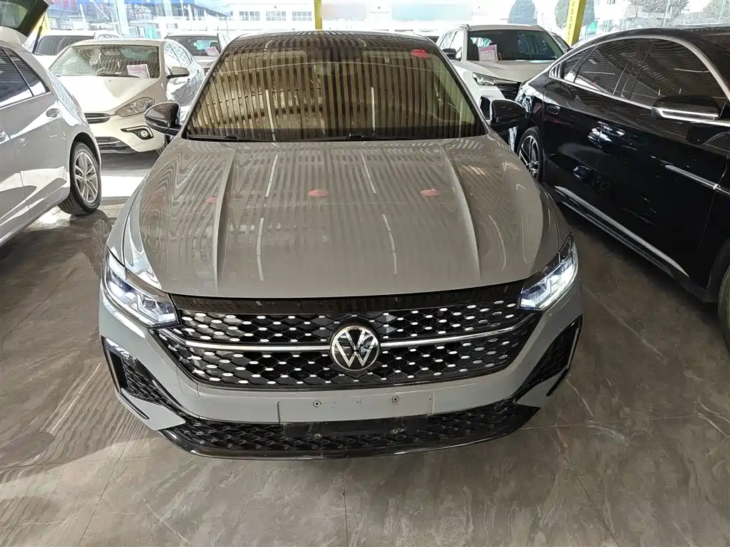 Lavida 280 TSI DSG Starry Sky Manyi
