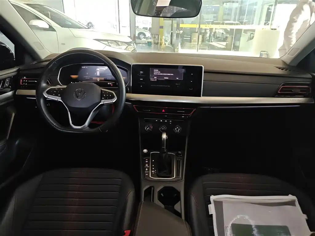 Lavida 280 TSI DSG Starry Sky Manyi