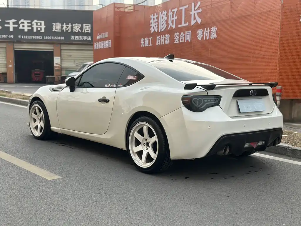 Subaru BRZ 2.0 L Manual type-RS