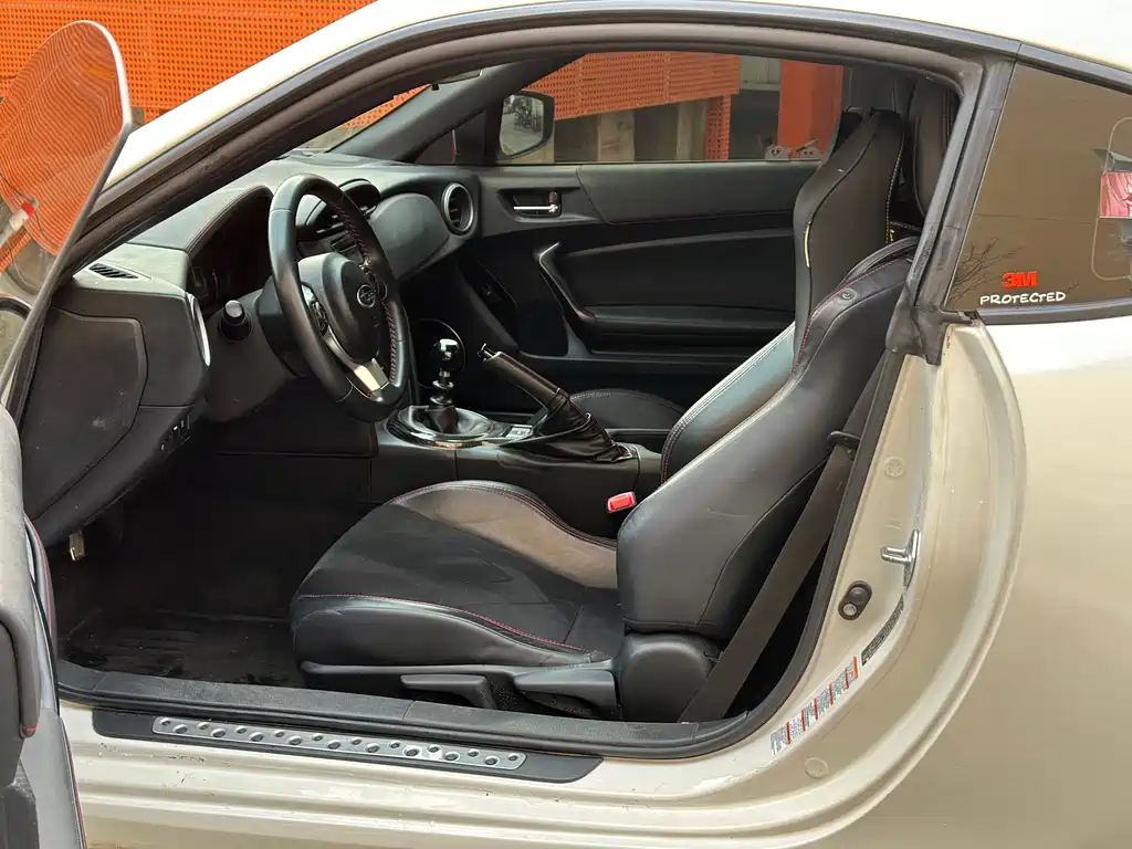 Subaru BRZ 2.0 L Manual type-RS