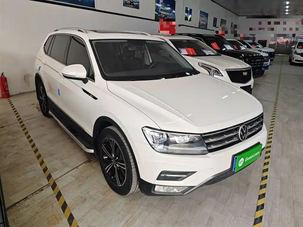 Tiguan L 330 TSI Auto 2 WD Smart Enjoyment