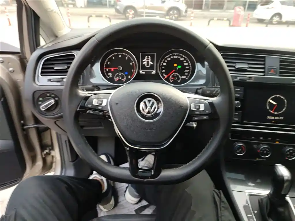 Golf 280 TSI DSG Comfort CN-VI