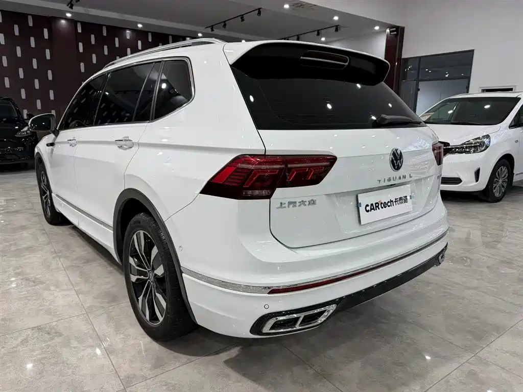 Tiguan L Facelift 330 TSI Auto 2 WD R-Line Premium