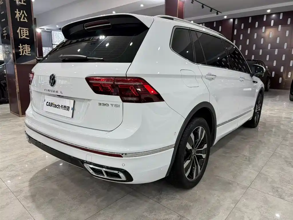Tiguan L Facelift 330 TSI Auto 2 WD R-Line Premium